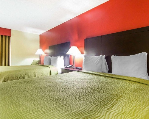 Quality Inn West image 2