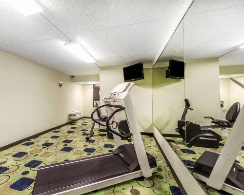 Quality Inn West image 31